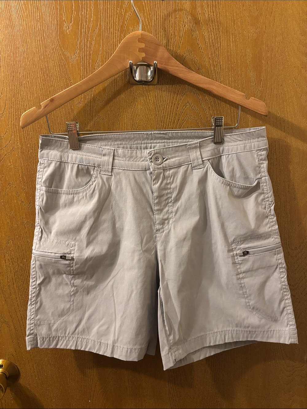 Eddie Bauer Light Gray Cargo Shorts